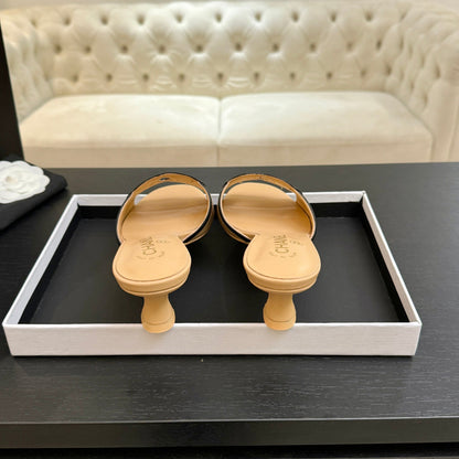 Mules "Rivoli" — L'Élégance Bicolore