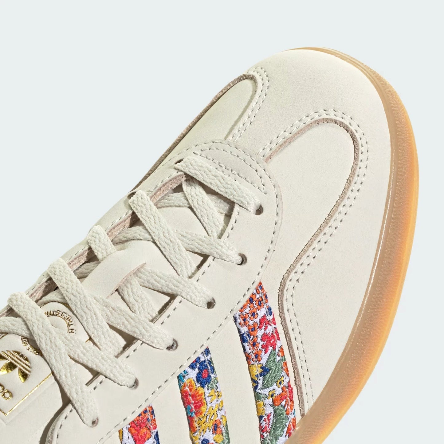 Sneakers "Iconic" — Édition Limitée & Textures d'Exception