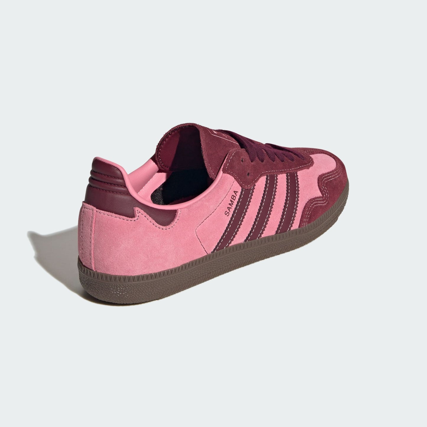 Sneakers "Iconic" — Édition Limitée & Textures d'Exception